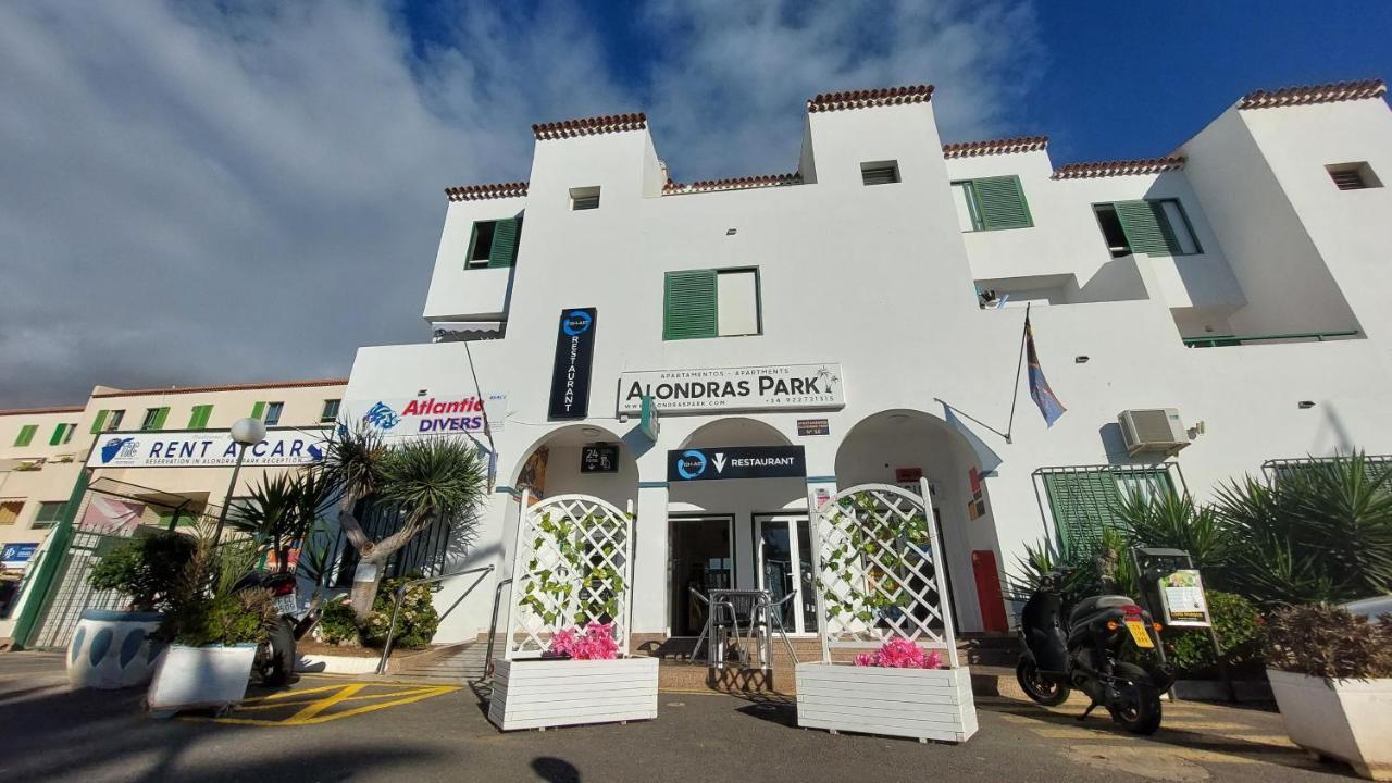 South Tenerife 2 Bedrooms With Sunny Terrace And Amazing Views To Teide And Pool Costa Del Silencio Bagian luar foto